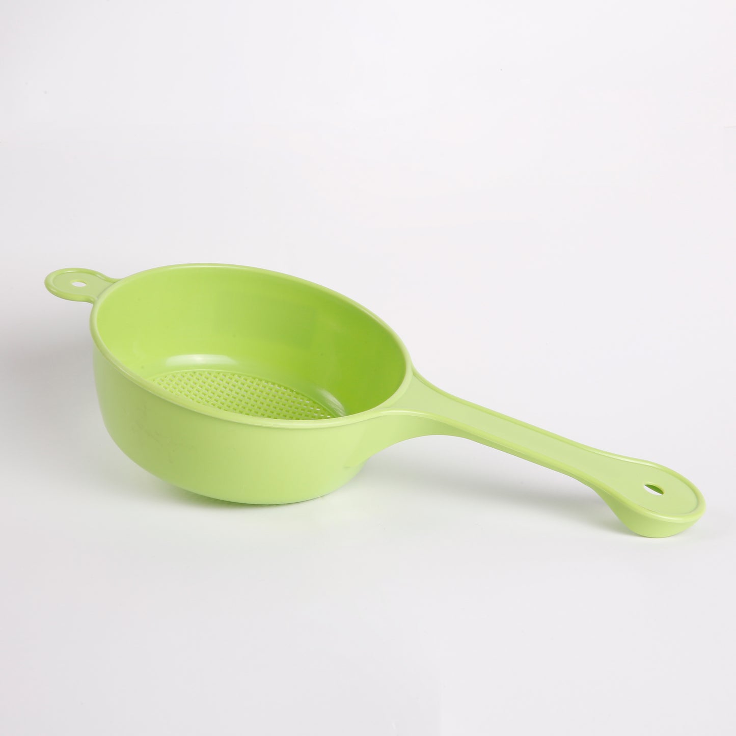 medium colander