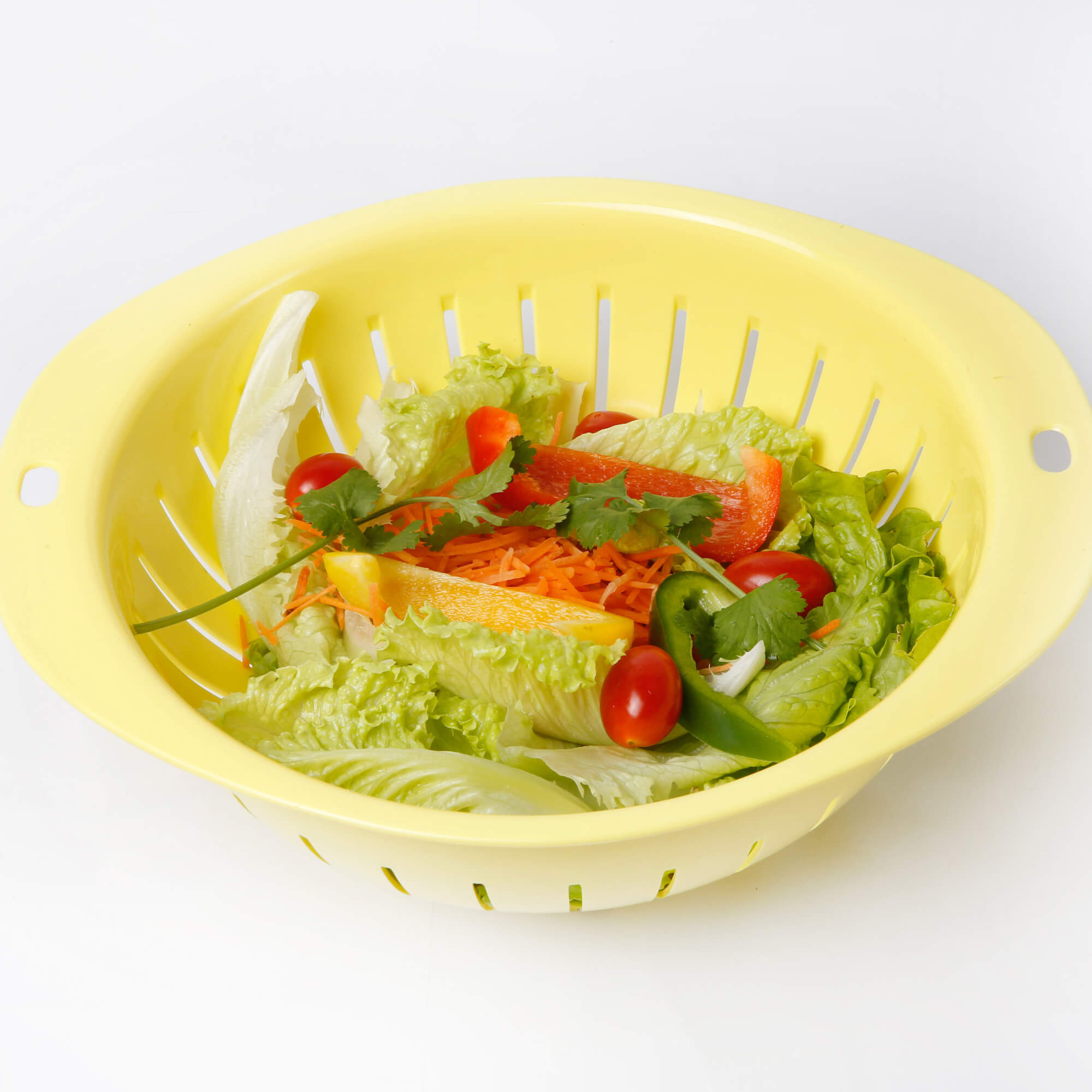 Vegetable and salad strainer